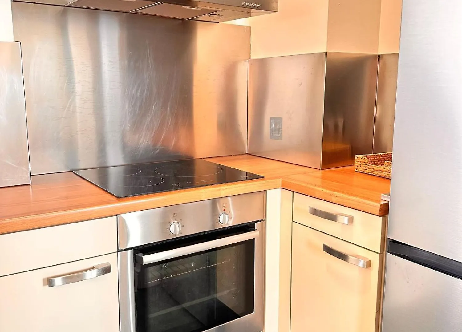 Penthouse Near Cathedral Private Rooftop Private Parking Seville Spain