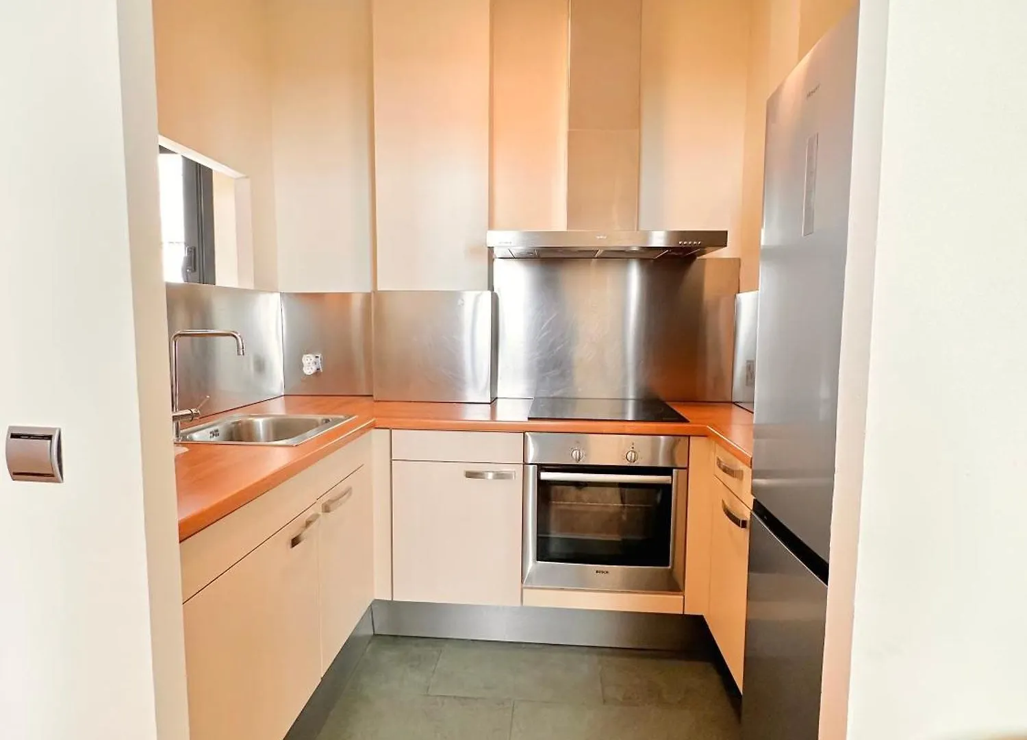 Penthouse Near Cathedral Private Rooftop Private Parking Seville Spain