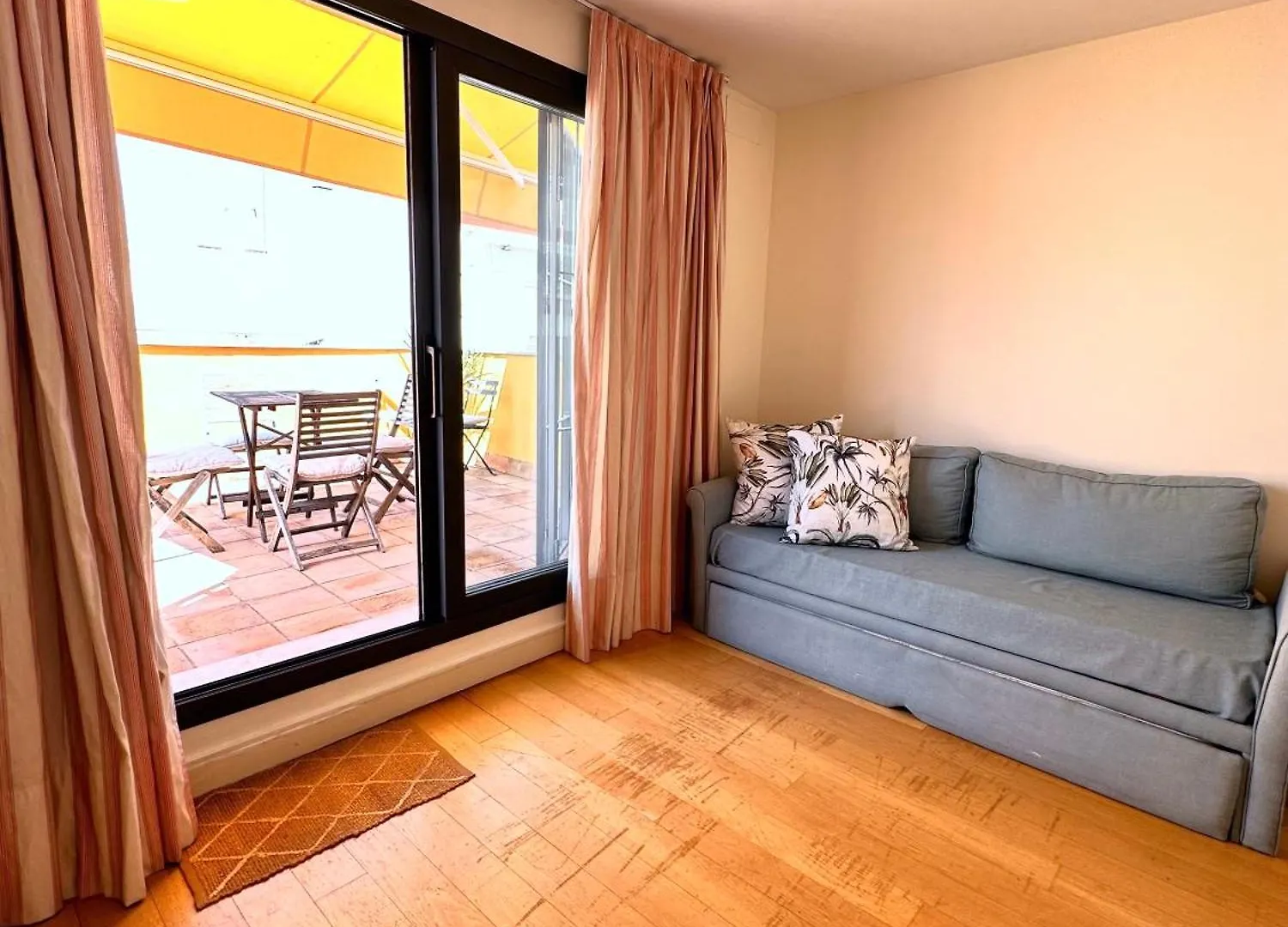 Apartment Penthouse Near Cathedral Private Rooftop Private Parking Seville